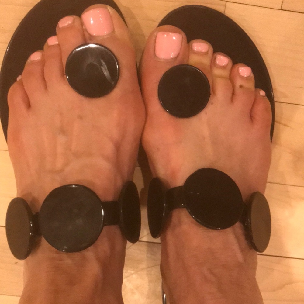 Bernardo Jelly Toe Sandals